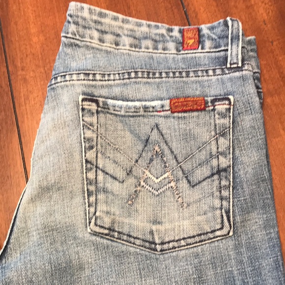 Seven for All Mankind women’s “A” pocket jeans - Picture 2 of 5
